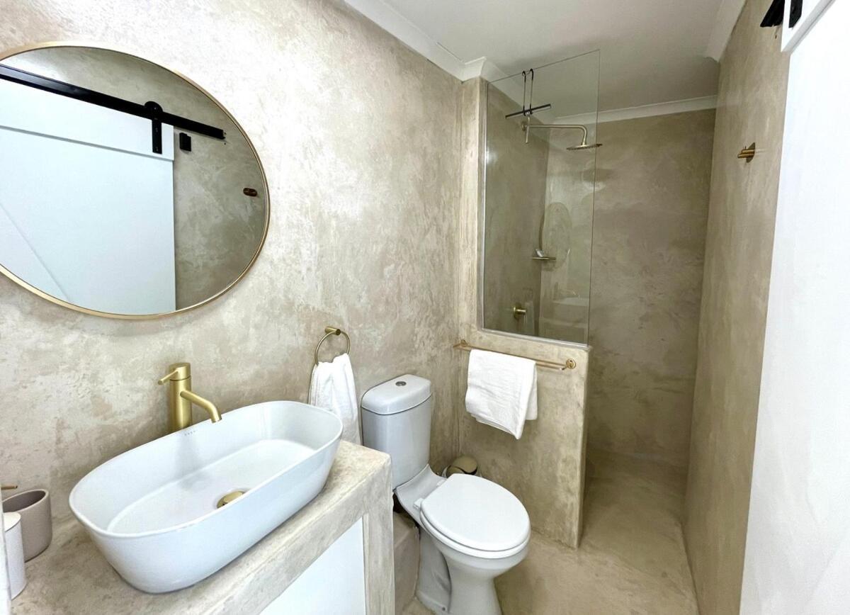 Apartment Ugly Duckling Blouberg Cape Town